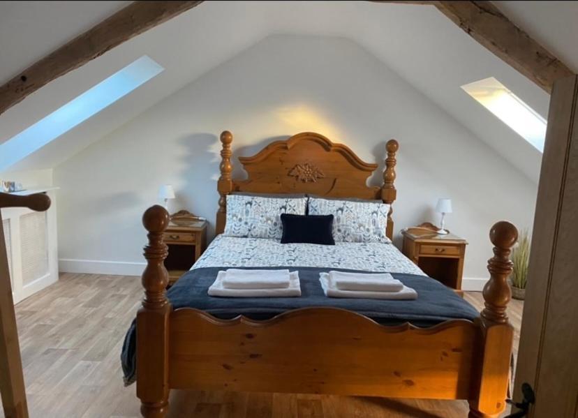 Pippin Lodge Llanwrda Экстерьер фото