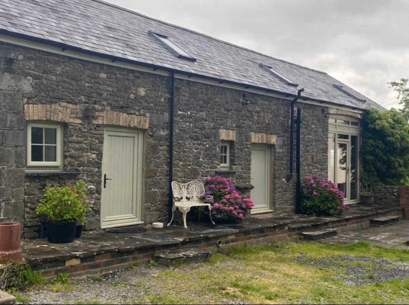 Pippin Lodge Llanwrda Экстерьер фото